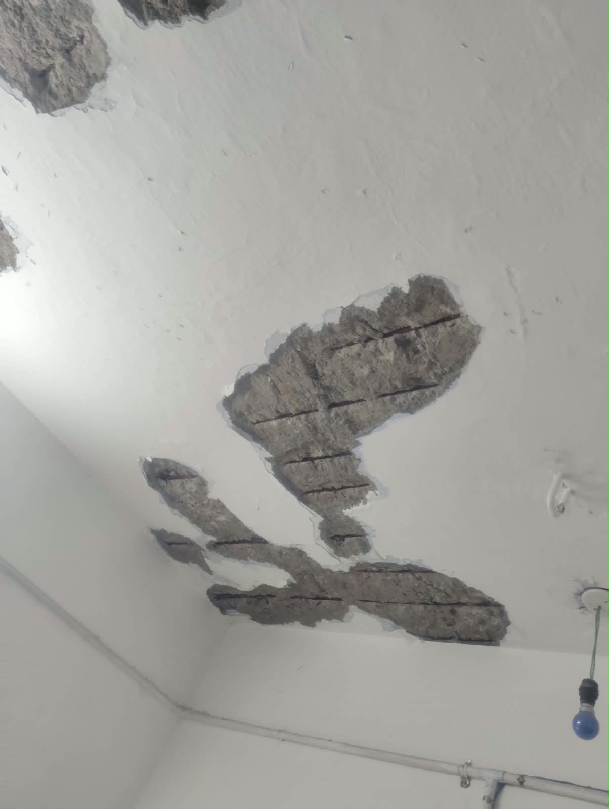 Ceiling Crack Repair